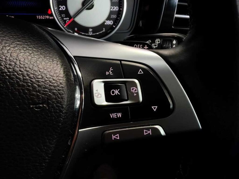 Volkswagen Touareg - Auto Investments Hatfield - Image 18