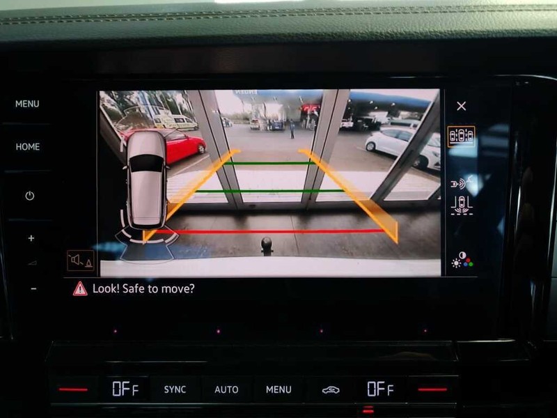 Volkswagen Touareg - Auto Investments Hatfield - Image 19