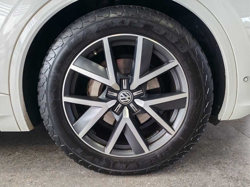 Volkswagen Touareg - Auto Investments Hatfield - Image 5