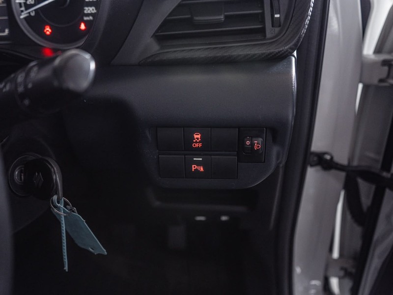 Suzuki Baleno - Ford Sandton - Image 6