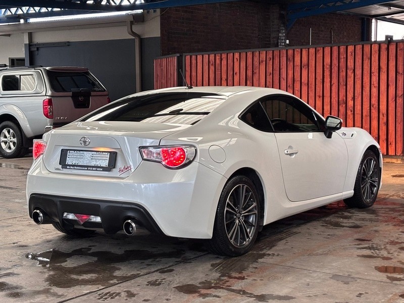 Toyota 86 - We Buy Bakkies - Image 6
