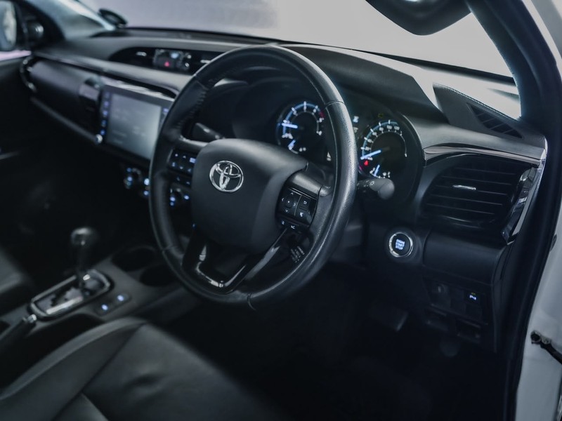Toyota Hilux - Ford Sandton - Image 11