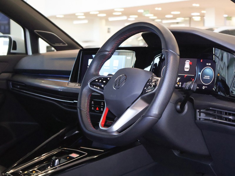 Volkswagen Golf - Hatfield VW Melrose Arch - Image 14