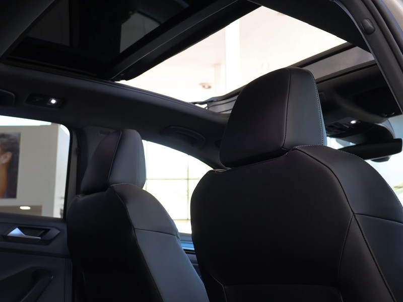 Volkswagen T-Roc - Hatfield VW Rivonia - Image 27