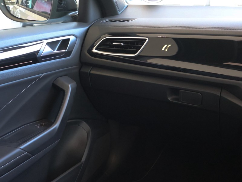 Volkswagen T-Roc - Hatfield VW Rivonia - Image 37