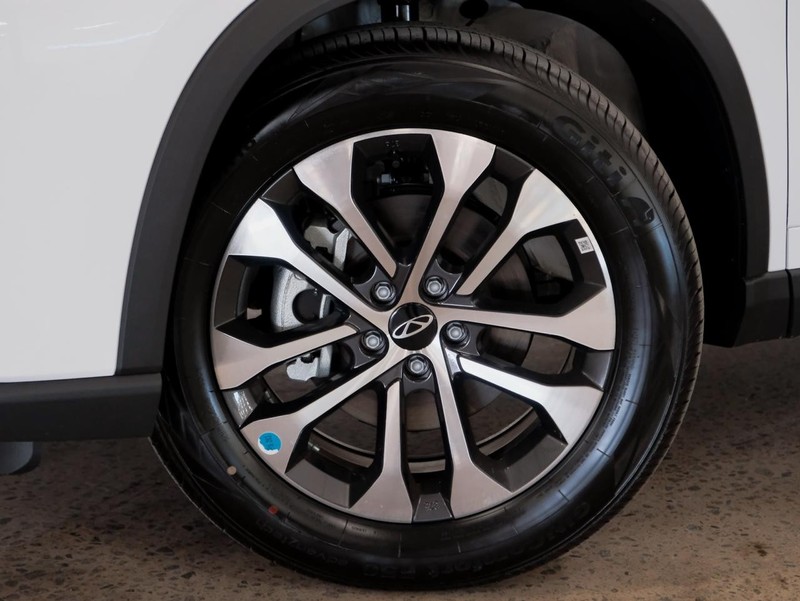Chery Tiggo 8 Pro - Chery Waterfall - Image 2
