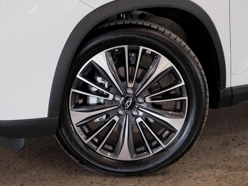 Chery Tiggo 8 Pro - Chery Waterfall - Image 3