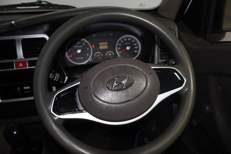 Hyundai H-100 - Bluebird Motors - Image 9