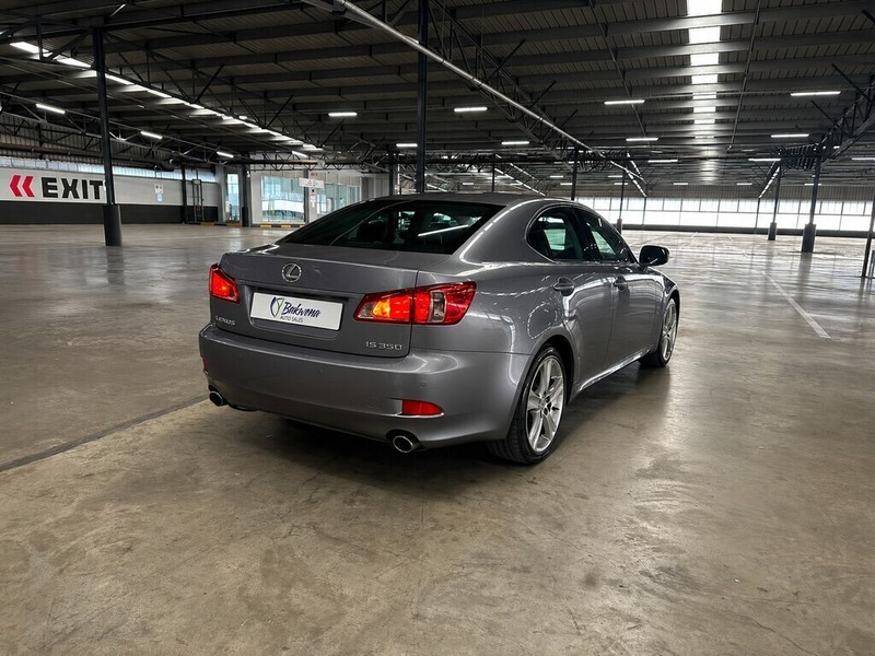 Lexus IS - Bakwena Auto Sales - Image 7