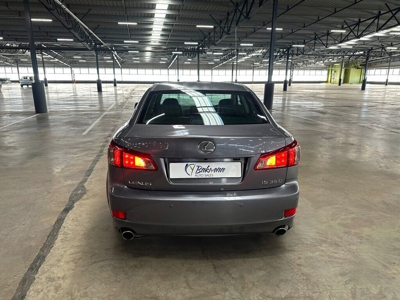 Lexus IS - Bakwena Auto Sales - Image 6