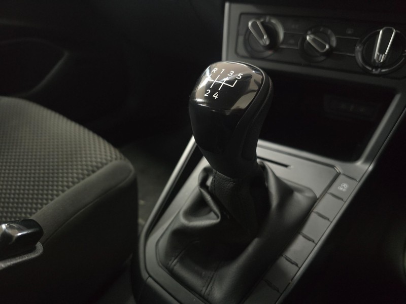 Volkswagen Polo - Hatfield VW Northcliff - Image 11