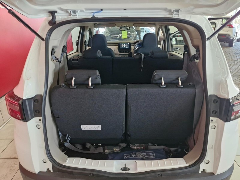 Renault Triber - Vaal Toyota Sasolburg - Image 11