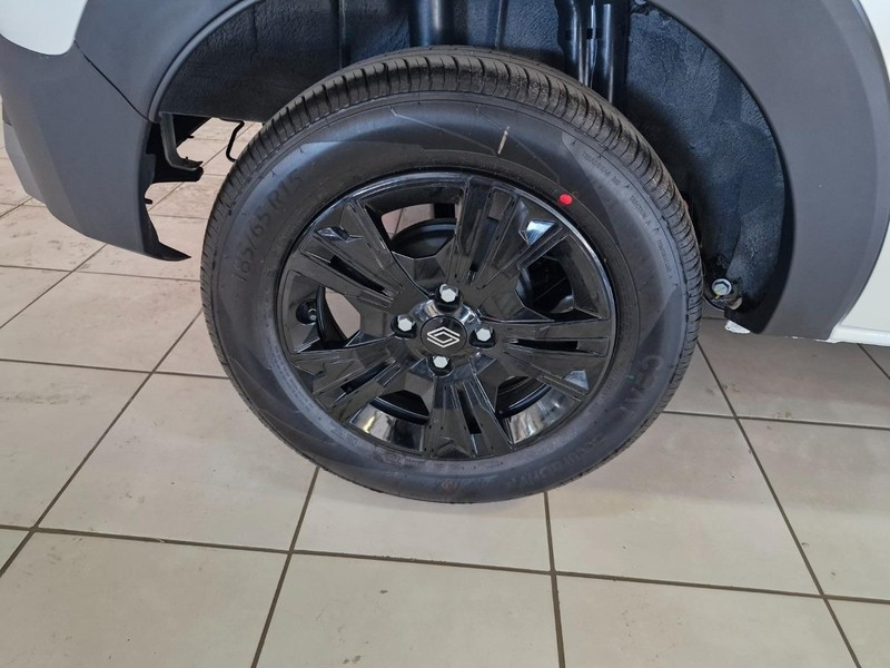 Renault Triber - Vaal Toyota Sasolburg - Image 8
