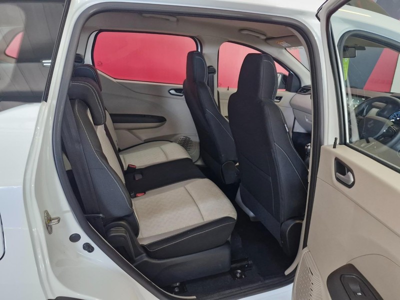 Renault Triber - Vaal Toyota Sasolburg - Image 12