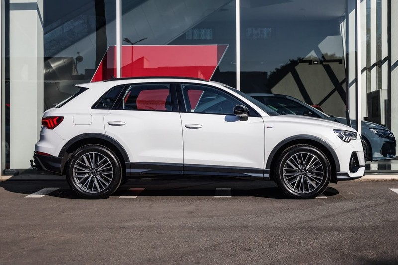 Audi Q3 - Audi Centre Hatfield - Image 4
