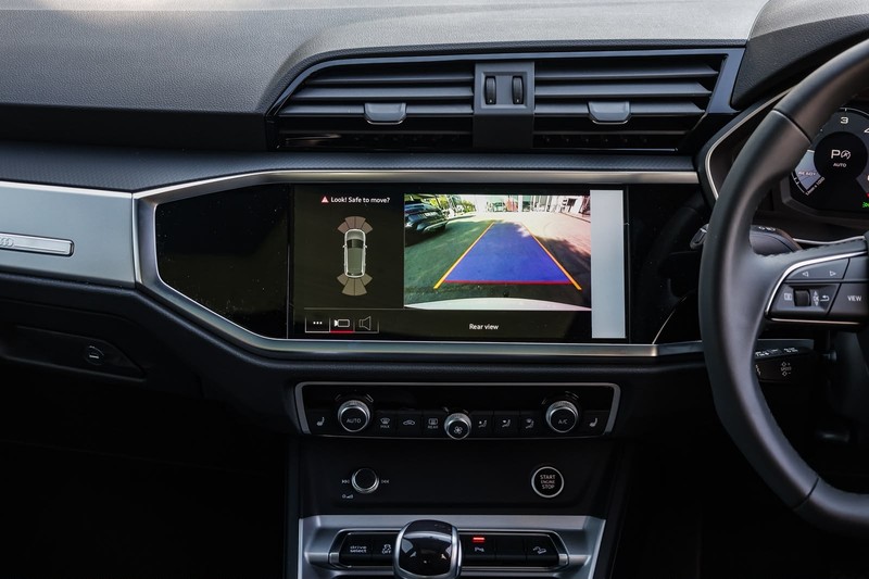 Audi Q3 - Audi Centre Hatfield - Image 18