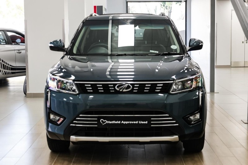 Mahindra XUV300 - Geely Hatfield - Image 4