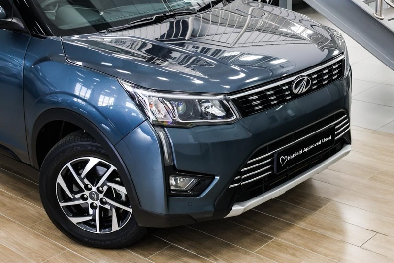 Mahindra XUV300 - Geely Hatfield - Image 3