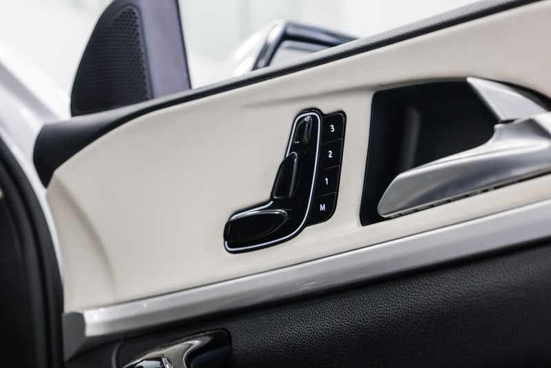 Mahindra XUV700 - Geely Hatfield - Image 8