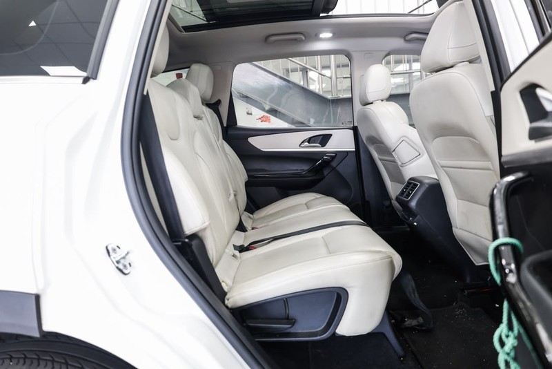 Mahindra XUV700 - Geely Hatfield - Image 13