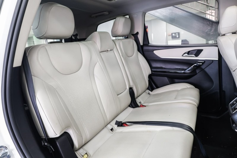 Mahindra XUV700 - Geely Hatfield - Image 15