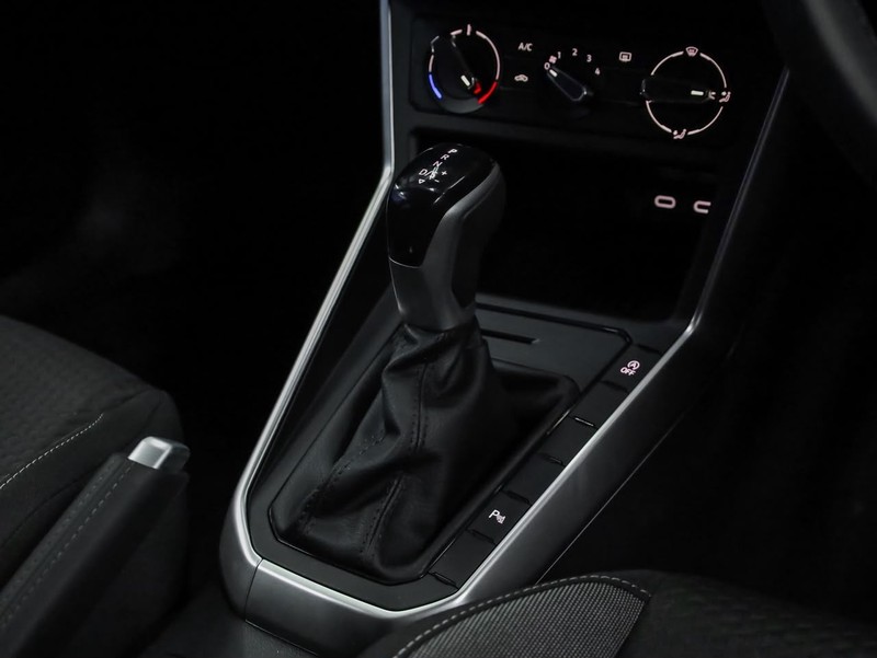 Volkswagen Polo - Hatfield VW Bryanston - Image 16