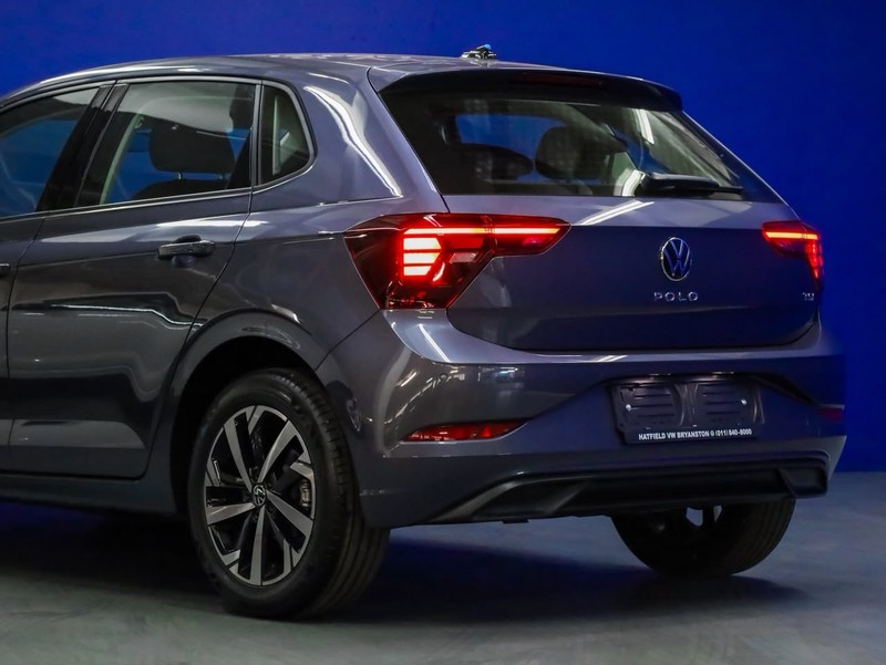 Volkswagen Polo - Hatfield VW Bryanston - Image 17
