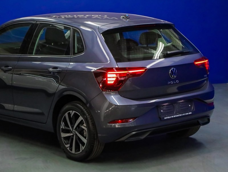 Volkswagen Polo - Hatfield VW Bryanston - Image 19