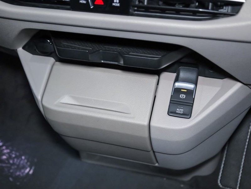 Volkswagen Caravelle - Hatfield VW Bryanston - Image 27