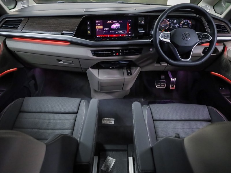 Volkswagen Caravelle - Hatfield VW Bryanston - Image 20