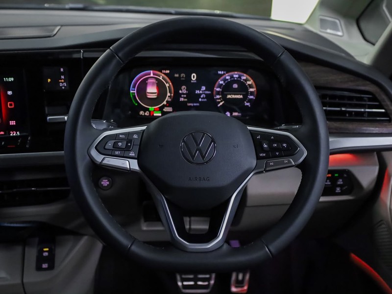 Volkswagen Caravelle - Hatfield VW Bryanston - Image 22