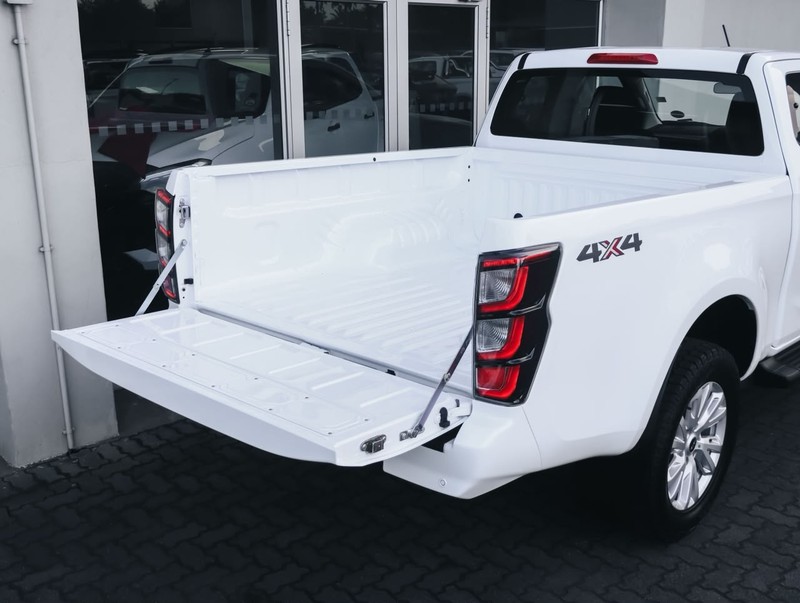 Isuzu D-Max - Isuzu Richards Bay - Image 18