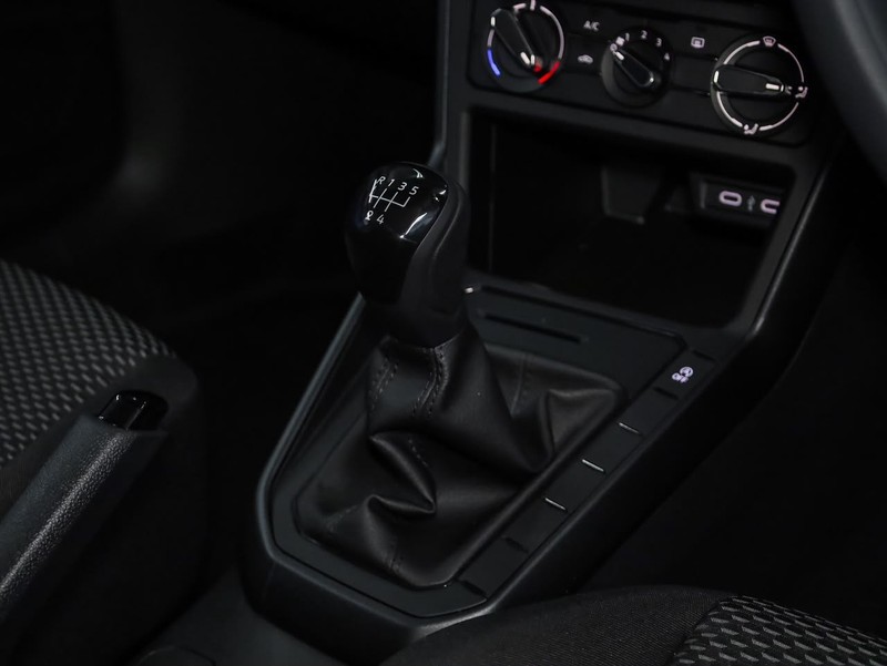 Volkswagen Polo - Hatfield VW Bryanston - Image 14