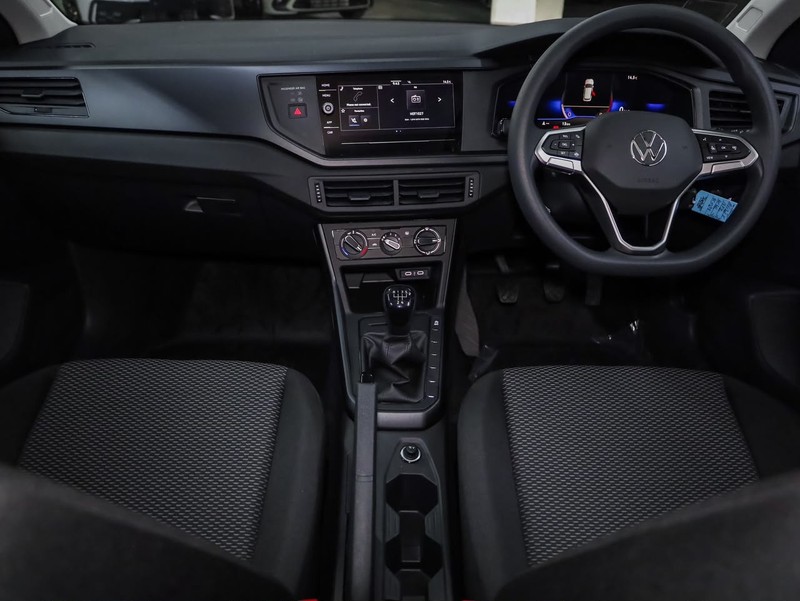 Volkswagen Polo - Hatfield VW Bryanston - Image 12