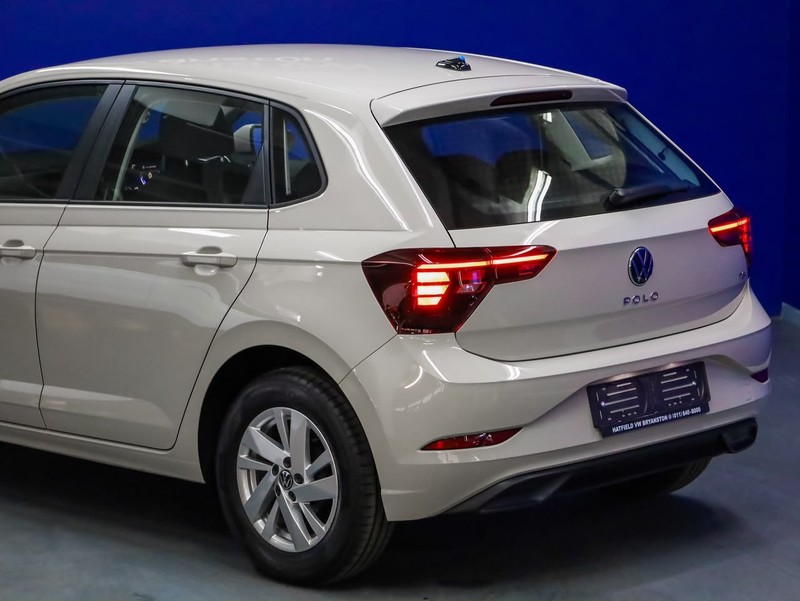 Volkswagen Polo - Hatfield VW Bryanston - Image 17