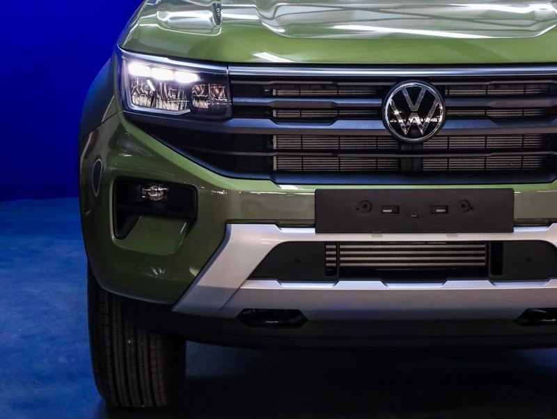 Volkswagen Amarok - Hatfield VW Bryanston - Image 4