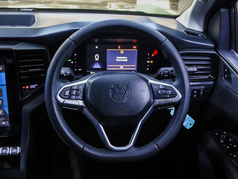 Volkswagen Amarok - Hatfield VW Bryanston - Image 9