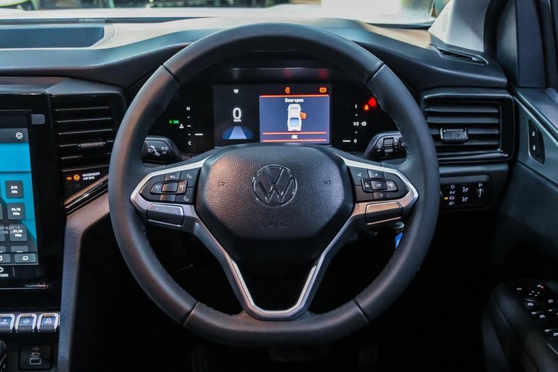 Volkswagen Amarok - Hatfield VW Bryanston - Image 13