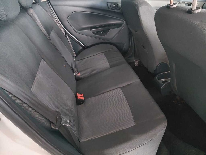 Ford Fiesta - Stiaan Autos (Pty) Ltd - Image 9