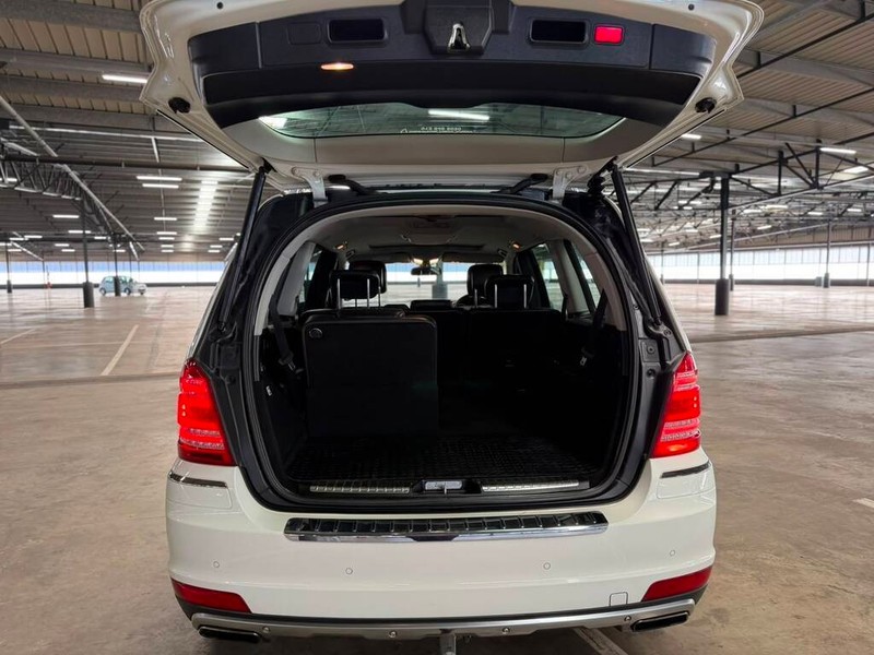 Mercedes-Benz gl-class - Bakwena Auto Sales - Image 7