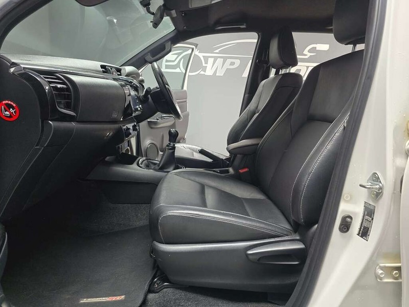 Toyota Hilux - WP Motors - Image 16