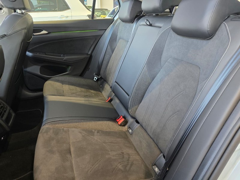 Volkswagen Golf - Hatfield VW Melrose Arch - Image 18
