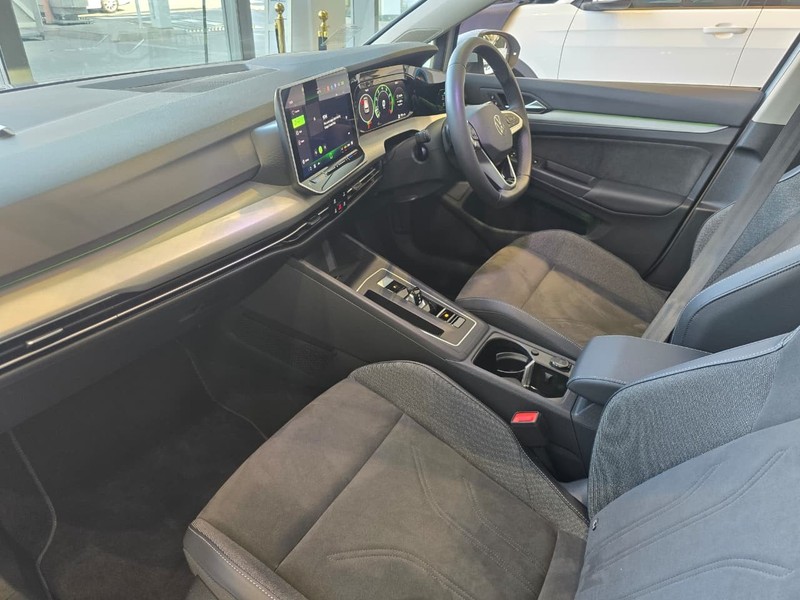 Volkswagen Golf - Hatfield VW Melrose Arch - Image 6