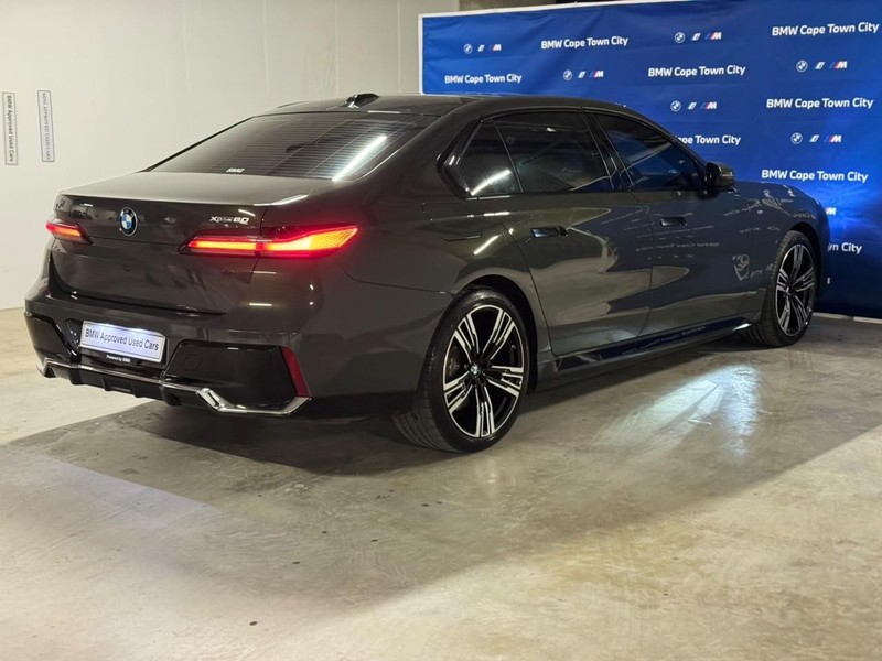 BMW i7 - BMW Cape Town City - Image 6