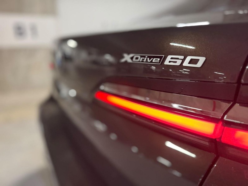 BMW i7 - BMW Cape Town City - Image 9