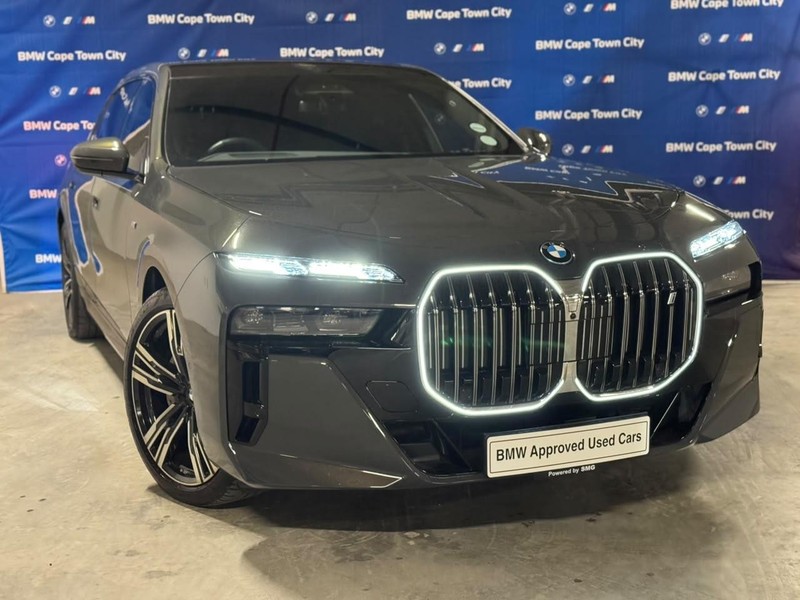 BMW i7 - BMW Cape Town City - Image 2