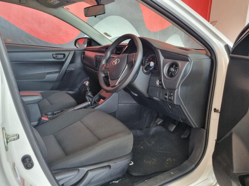 Toyota Corolla Quest - Southern Toyota - Image 13