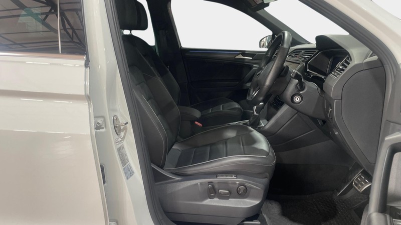 Volkswagen Tiguan - Stanmar Motors George - Image 11