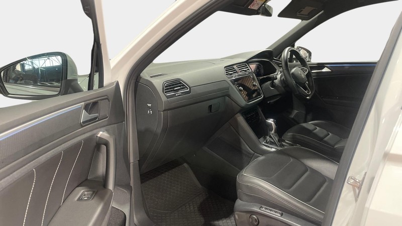 Volkswagen Tiguan - Stanmar Motors George - Image 15