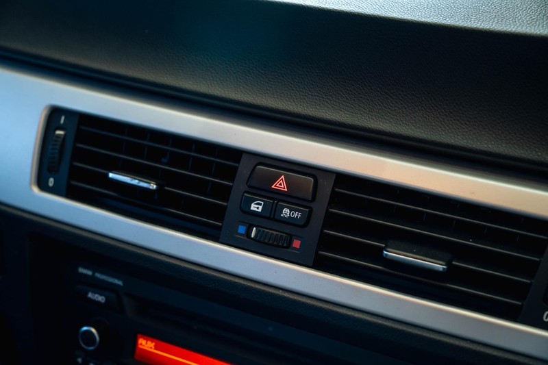 BMW 3 Series - Bruma Nissan - Image 17